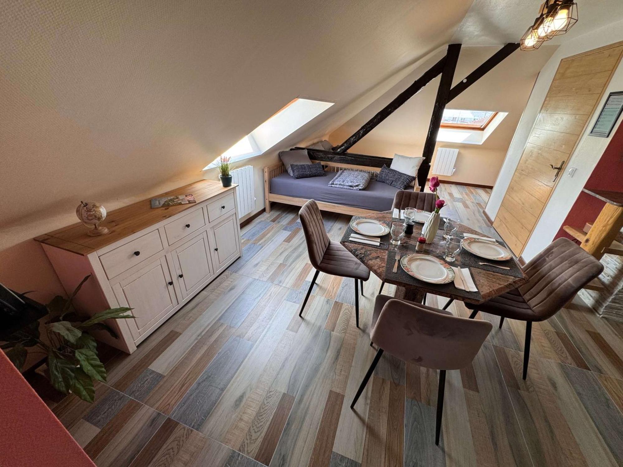 Private & Comfortable Apartments Puttelange-aux-Lacs Esterno foto